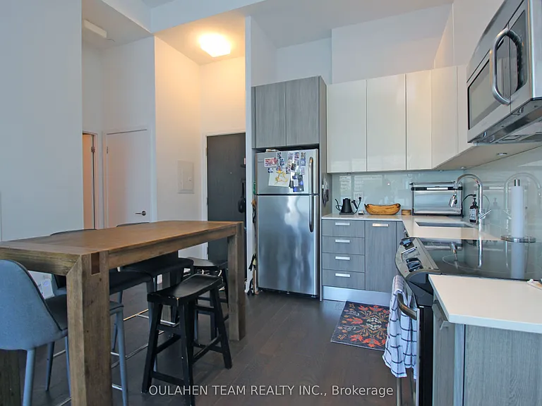 1815 Yonge St #603 — Photo 5