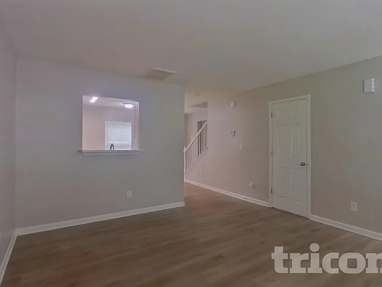 412 Bent Leaf Ct — Photo 2