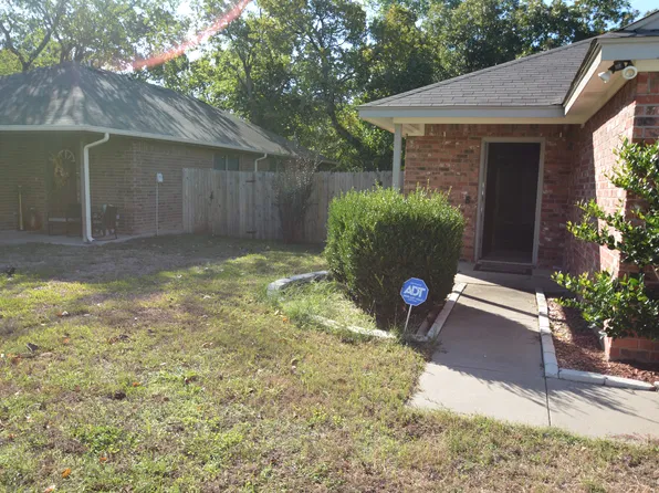 394 Gavins Way, Joshua, TX 76058