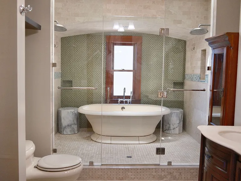 6433 Crescent St — Photo 22