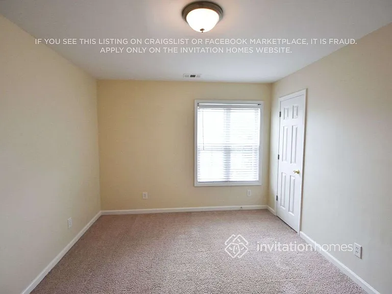 2380 Thornberry Dr — Photo 5