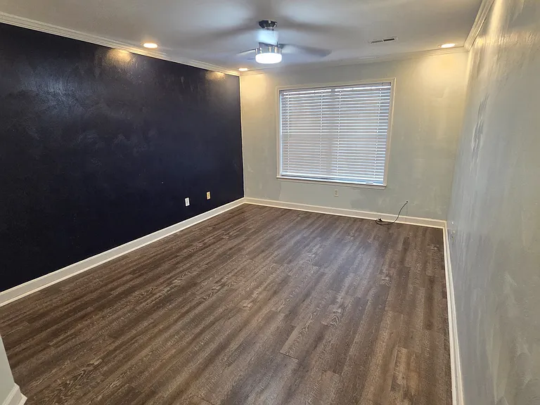 403 Judges Ct — Photo 23