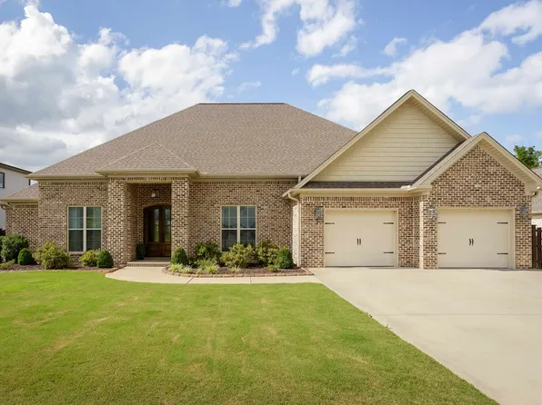 625 Whitetail Ln, Florence, AL 35630