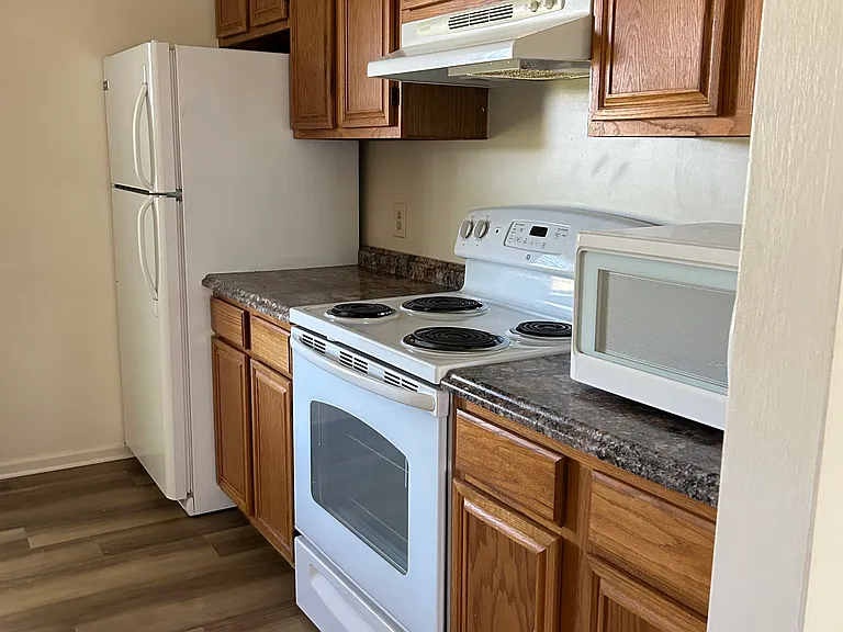 2836 Walls Branch Rd — Photo 5