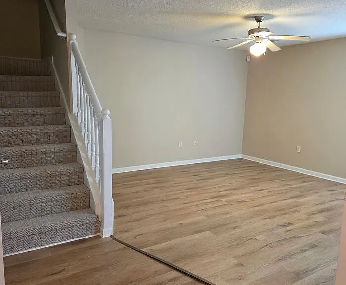 215 Colser Dr — Photo 16