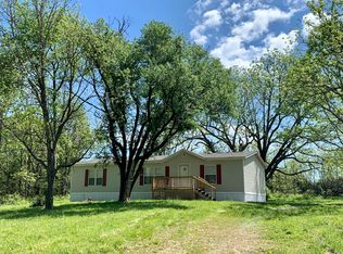 5218 Union Chapel Rd, Yukon, MO 65589
