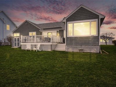 142 Colonel John Gardner Rd, Narragansett, RI, 02882