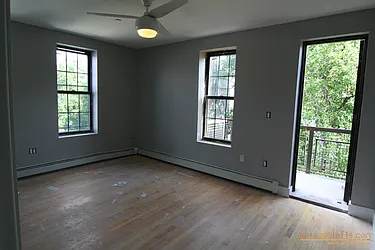 Rented by aptsandlofts.com