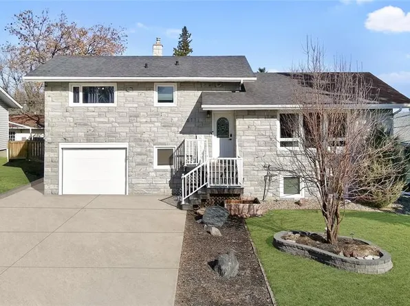 611 6th AVENUE NW, Swift Current, SK S9H 0Y5