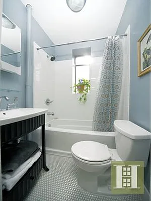 Rented by Halstead Real Estate | media 14