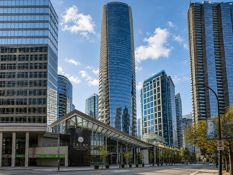 1151 Georgia St W #3602 — Photo 10