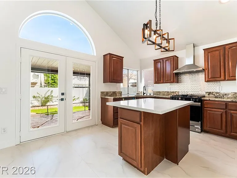 8640 Copper Ridge Ave — Photo 24