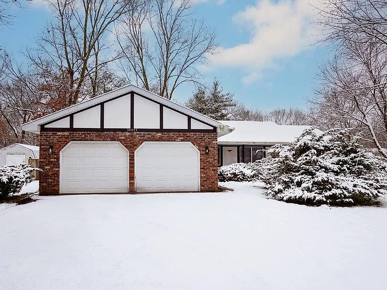 1 garage space included
