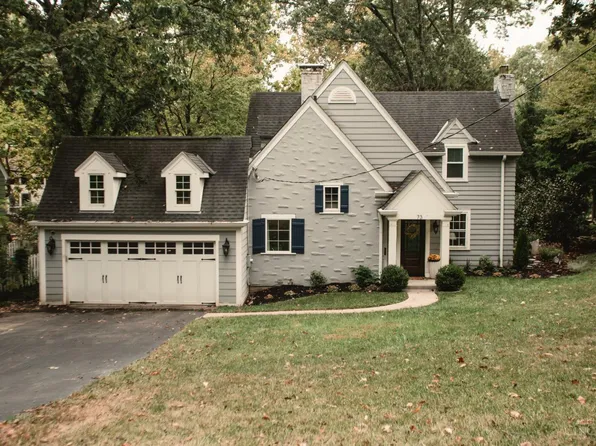 73 W Hill Ln, Cincinnati, OH 45215