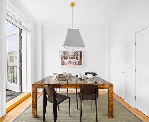 Sold by Compass | media 14