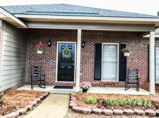 22 Peppertree Ct, Columbus, GA 31909