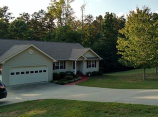 140 Banks Ridge Dr, Baldwin, GA 30511