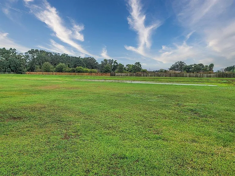 1607 Avondale Ridge Dr — Photo 21