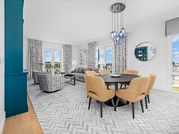 10 Shipyard Dr Unit 312, Hingham, MA 02043