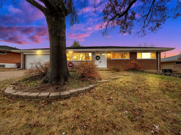 10115 Harwich Dr, Saint Louis, MO 63126