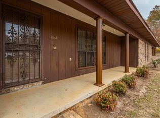 1068 Spring House Rd, Malvern, AR 72104