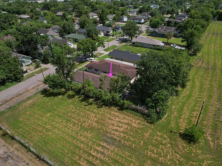2631 Stevens St — Photo 25