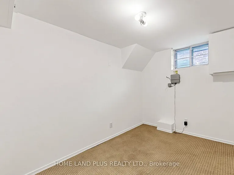 295 Saint Germain Ave — Photo 39