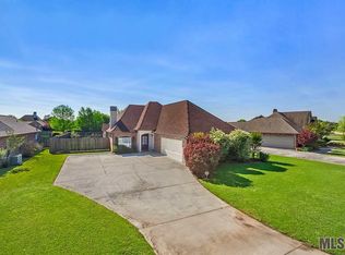 36520 Stanton Hall Ave, Denham Springs, LA 70706