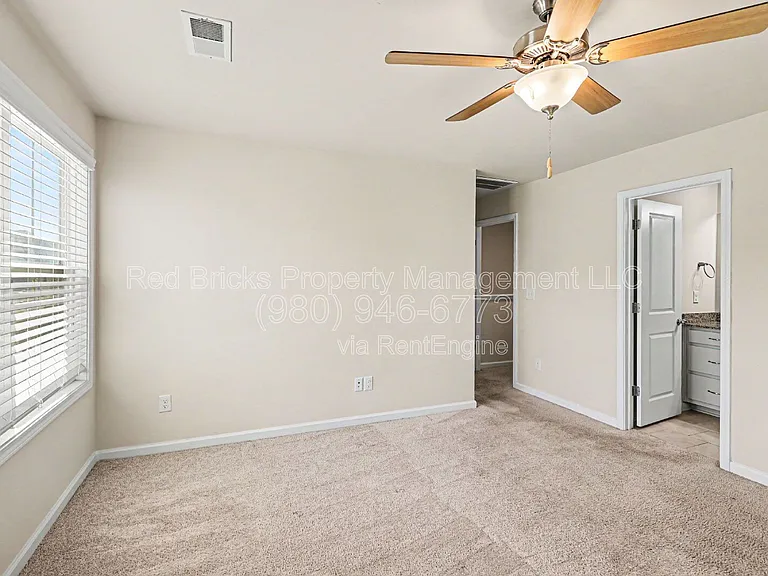 3805 Yorkshire Pl — Photo 12