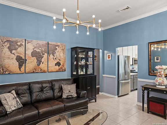 5th image of 1310 CADLEY CT