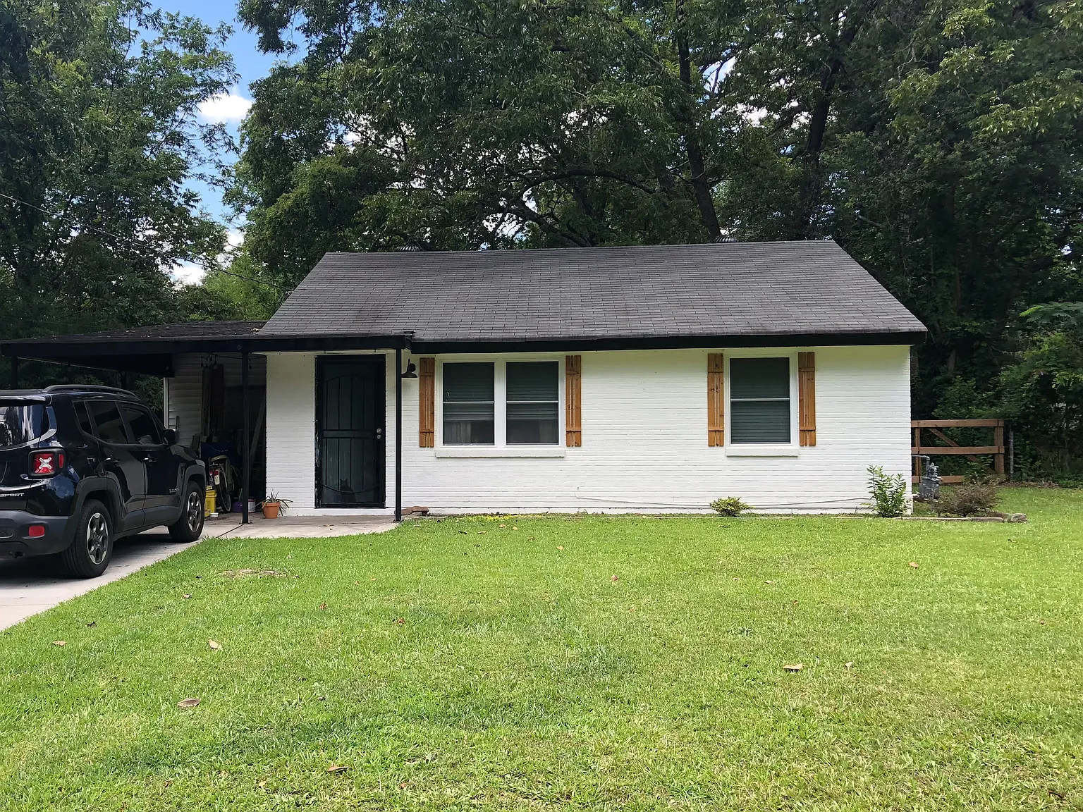 2 bed, 728 sqft, $1,400 — Photo 1