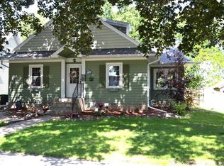 307 S Grove St, Waupun, WI 53963