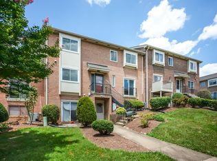 4634 Conwell Dr, Annandale, VA 22003