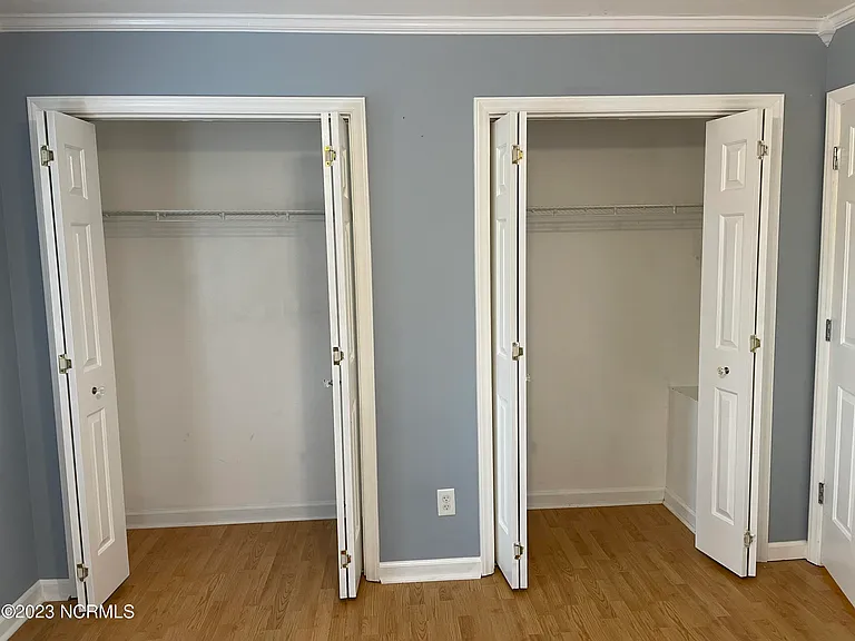 55 Salem Dr — Photo 17
