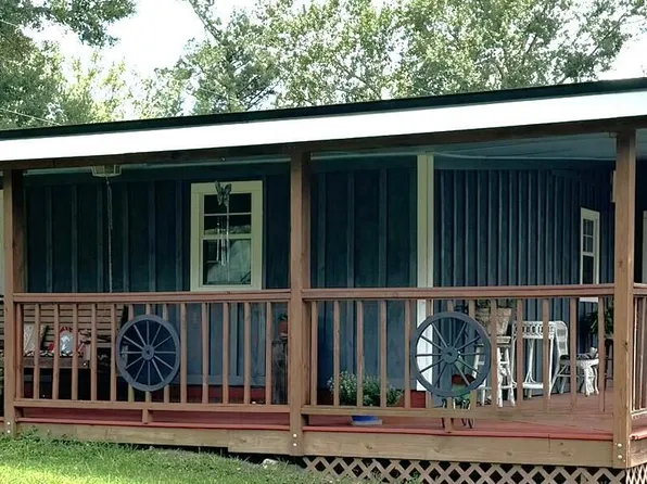 2066 Dollar Ln, Sneads, FL 32460