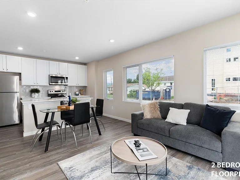 WestEdge Apartments — Photo 34