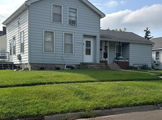 726 S Jefferson St, Woodstock, IL