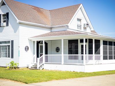 9532 E Main St, MACKEY, IN, 47654