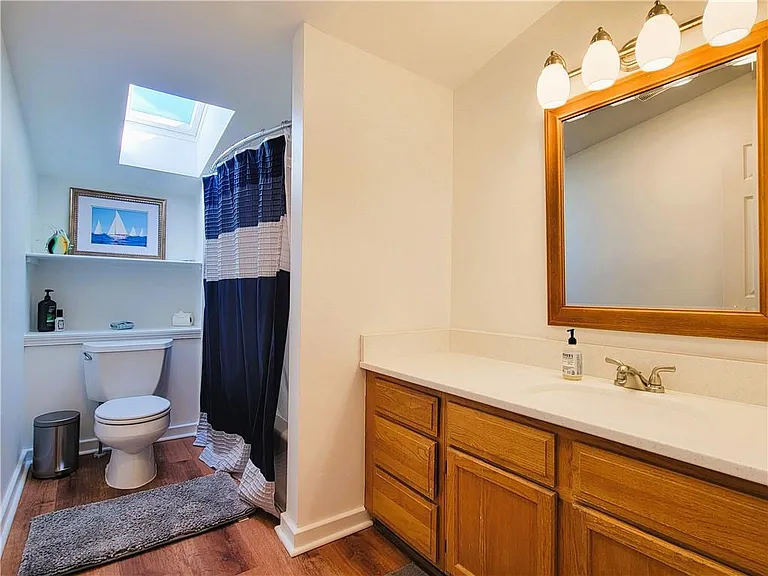 9 1/2 Narragansett Ave #3 — Photo 23