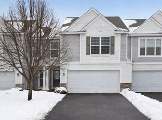 2147 Saint Johns Alcove, Woodbury, MN 55129