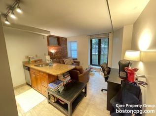 7 Henchman St #102, Boston, MA 02113