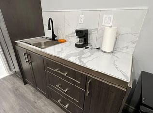 2626 Eglinton Ave E UNIT 3, Toronto, ON M1K 2S3
