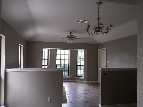 Living/Dining Area