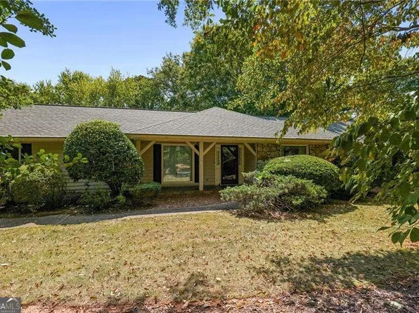 485 Saddle Horn Cir, Roswell, GA 30076