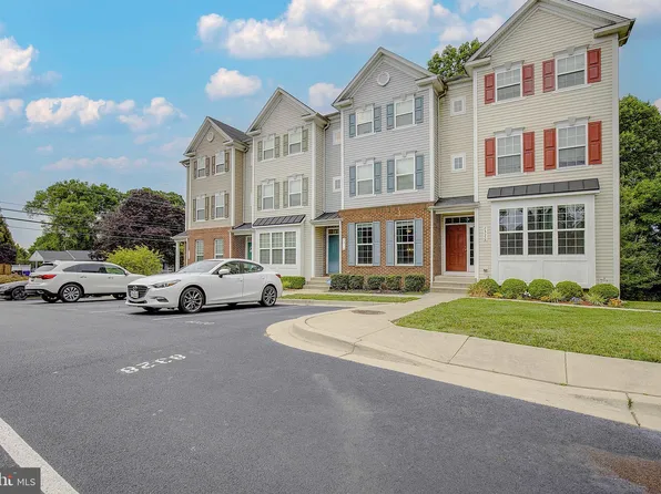 8314 Cassidy Ct, Chesapeake Beach, MD 20732