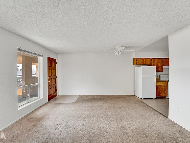 Verde Point Apartments — Photo 22