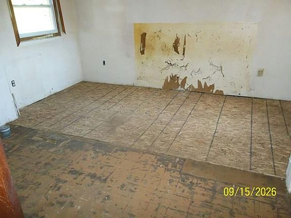 4th image of 2358 Church Fork Rd