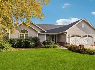 4917 Westbrooke Pl, West Des Moines, IA 50266