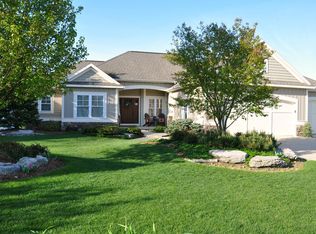 7871 Meadows Ct, Hudsonville, MI 49426