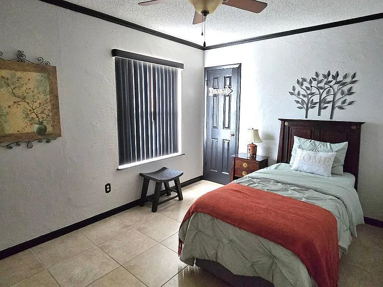 6931 Cane Grass Ln E — Photo 35